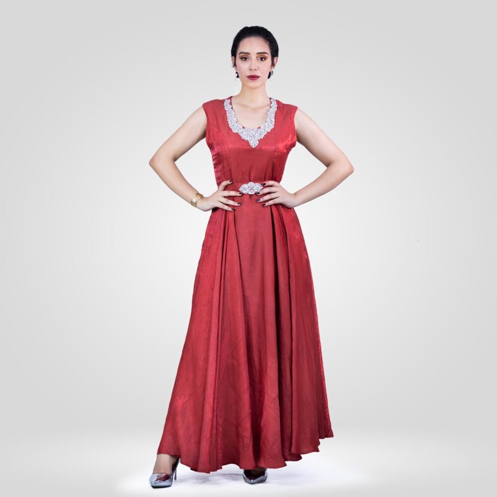 Abaya Noor Robe Chanton de Soie Ensemble – Rouge Grenadine – Image 2